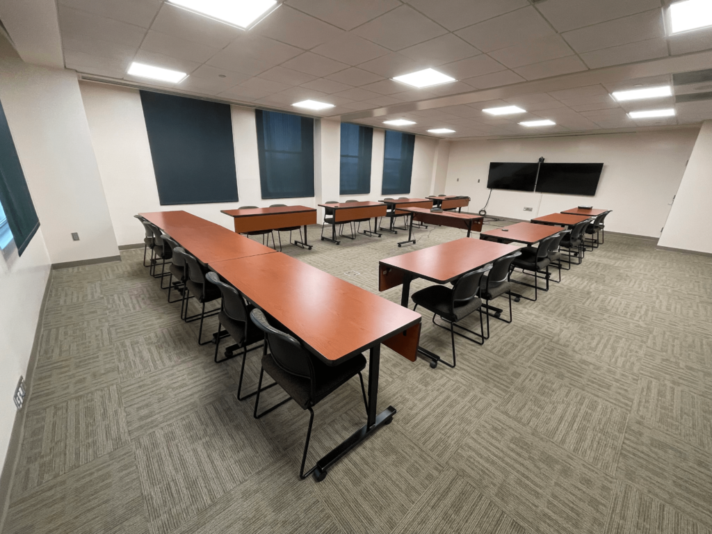 Image of a large conference room.
